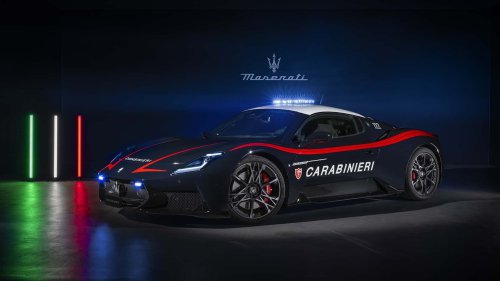 El Maserati MCPURA se transforma en un coche patrulla alucinante
