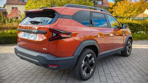 Dacia Striker (2026) : le grand break à petit prix se dévoile officiellement