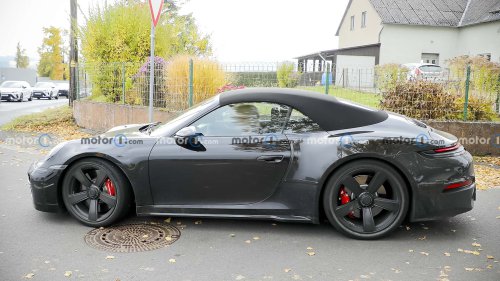 Porsche 911 Turbo Touring Cabrio (2026) als Erlkönig erwischt