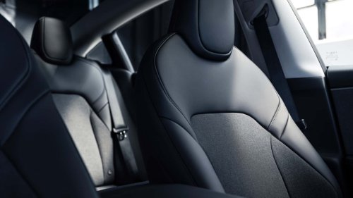 ¡Sorpresa! Tesla también desvela el Model 3 Standard 2026