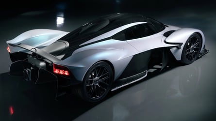 Aston Martin prueba un prototipo de aspecto brutal: ¿de qué se trata?