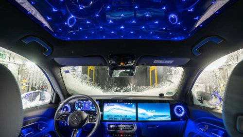 Der neue Mercedes GLB hat drei Bildschirme und sieben Sitze