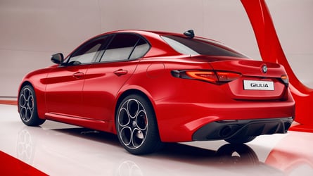Los Alfa Romeo Giulia y Stelvio estrenan el paquete Carbon Performance