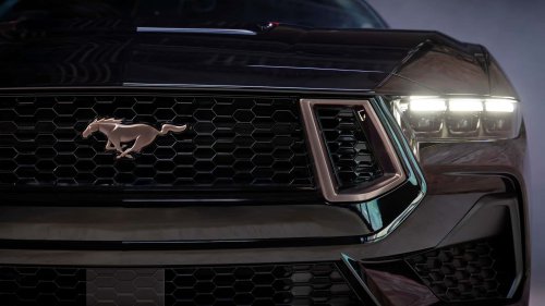 La Ford Mustang EcoBoost reçoit un pack rétro avec jantes bronze