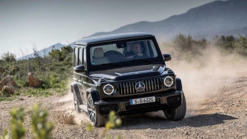 Mercedes, Mercedes Dealership Workers Reveal What Kind Of Car They Drive. Viewers Can’t Believe What They’re Paying