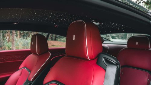 Review Rolls-Royce Spectre Black Badge