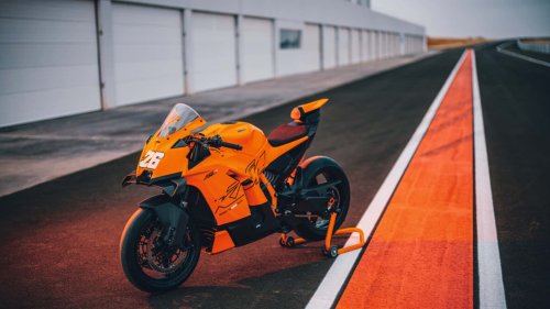 KTM, La nueva superbike de KTM ya está aquí y tiene la aprobación de Pedrosa