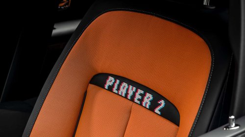 Dieser Rolls-Royce Ghost sieht aus wie ein Videospiel aus den 80ern