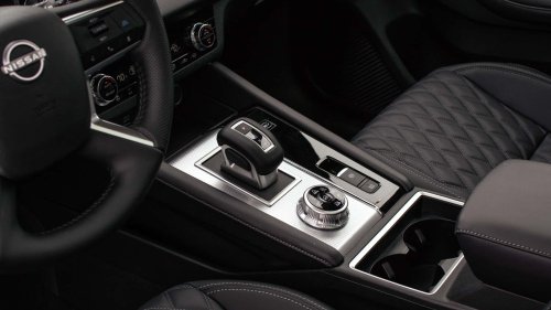 The Nissan Rogue Plug-In Hybrid Fills a Gap. But for How Long? Review