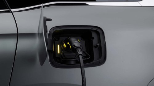 El EBRO s900 llega a España, desde 38.990 € (con descuento): PHEV 4x4 y con 425 CV