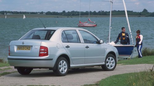 Skoda, Skoda Fabia, Ja, es gab den Skoda Fabia mal mit Stufenheck