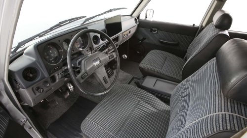 This Classic Toyota Land Cruiser Packs a Modern V-6 and a Manual