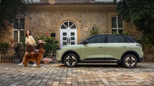 Geely, Tesla, BYD, Geely Xingyuang Kalahkan Tesla dan BYD di Arena Mobil Listrik