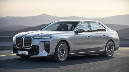 BMW Serie 7 2026: un facelift muy trabajado en la berlina alemana