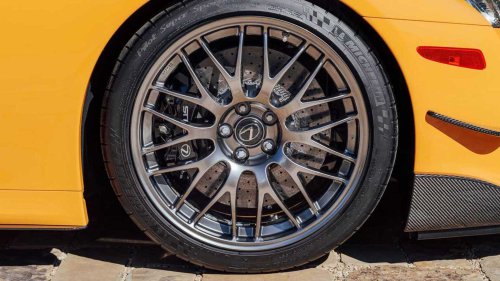 Así arrasó el Lexus LFA en Nürburgring, antes de convertirse en leyenda