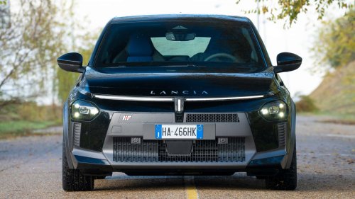 Lancia Ypsilon HF 2025: opinión de este deportivo excitante
