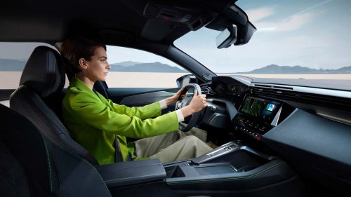 Lanzamiento: Peugeot 408 (2025)