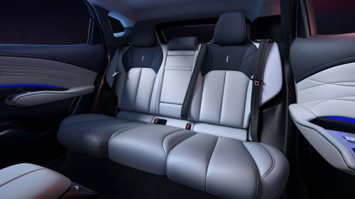 MG, Omoda 7 vs MG HS, comparación entre SUV híbridos chinos