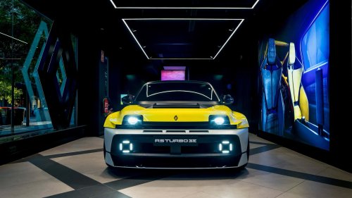 555 CV, 160.000 € y 270 km/h de velocidad punta: aún puedes comprar el nuevo Renault 5 Turbo 3E