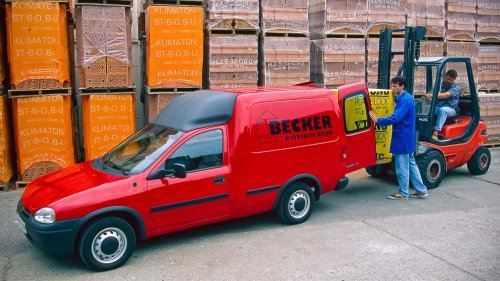 Opel, 40 Jahre Opel Combo: Vom Kadett zum Kastenwagen