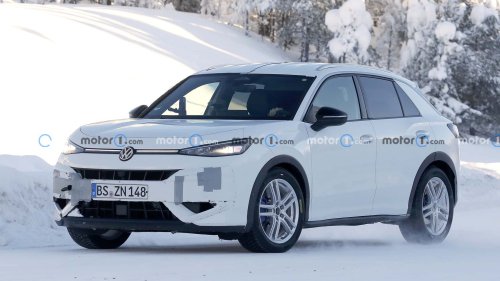 Neuer VW T-Roc R (2026) als Erlkönig erwischt