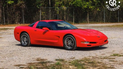 1 300 voitures classiques laissées dans l'oubli vendues aux enchères