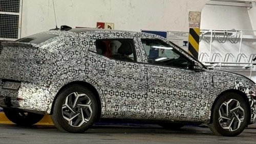 La voiture électrique la moins chère de la gamme Ioniq a été aperçue.
