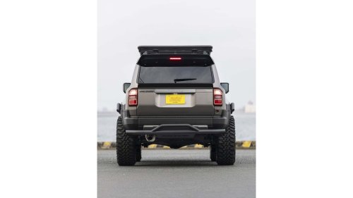 Toyota, Toyota Land Cruiser, Dieser Toyota Land Cruiser glänzt im Gelände