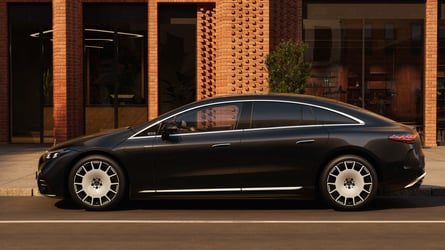 Mercedes-Benz, Mercedes-Benz EQS, 2027 Mercedes-Benz EQS Revealed: Familiar Design Hides New Platform