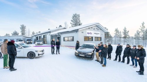 En Finlande, les pneus neige sont testés de cette manière