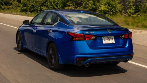 ‘Not Y’all Using the Mirror Like a Glass Slipper:’ Toyota Driver Hits Parked Car. Then the Victim Tracks Him