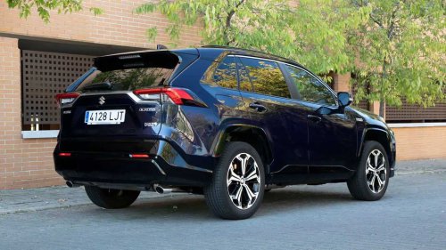 Suzuki Across: precio rebajado y más potencia en este SUV etiqueta 0