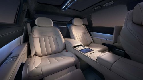 NIO, Review Nio ET9: Rasanya seperti Sedan Mewah yang Mengubah Dunia