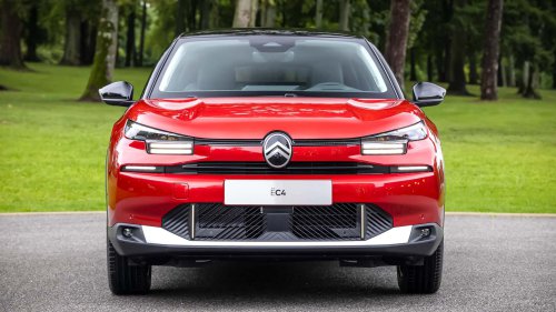 De grandes roues et tout devient un crossover