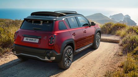 La Renault 4 E-Tech Electric se la joue plein sud avec cette nouvelle variante