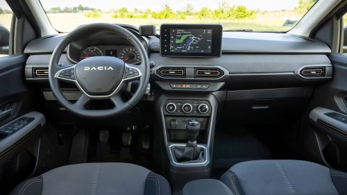 Dacia, Dacia Sandero : comparaison entre l'ancienne et la nouvelle version