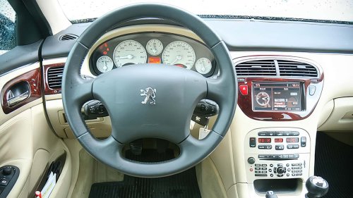 Peugeot, Peugeot 607 2000-2010: ¿Un clásico de futuro?