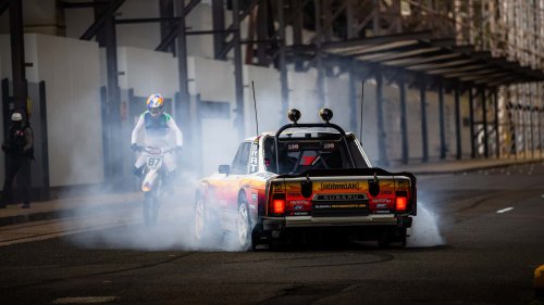 Subaru, Gymkhana "Aussie Shred": Travis Pastrana fliegt im 670-PS-Subaru durch Australien