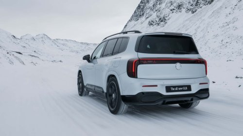 2026 Mercedes GLB Revealed: Seven Seats, Three Screens, Two Trunks