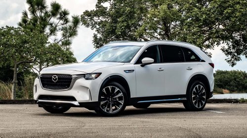 'Girl You Need a Toyota:' Woman Buys Mazda CX-90. Then She Regrets It Instantly Because of 'Bad Luck'