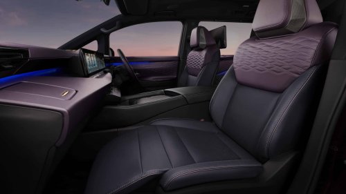 Nissan's Ancient Minivan Finally Gets a Glow-Up