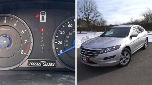 'You Need This for Your Wife:' Expert Goes to Junk Yard. Then He Spots This Rare Honda In Perfect Condition