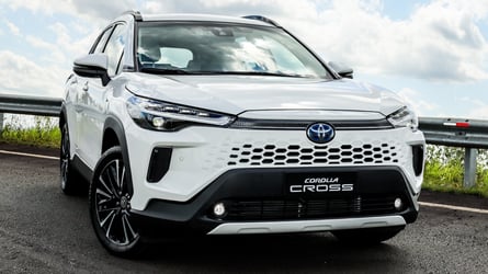 Toyota, Toyota Corolla Cross, Toyota Corolla Cross 2028: nueva generación ¿con siete plazas?