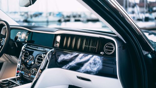 Rolls-Royce : le SUV très exclusif pour ceux qui ont déjà un yacht