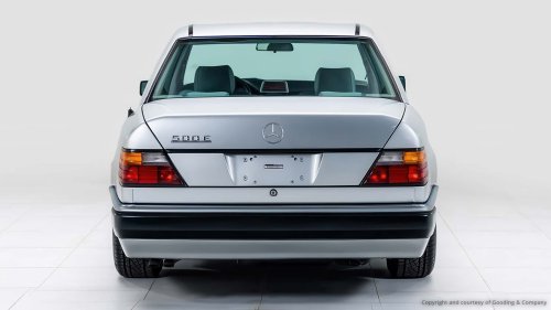 Mercedes-Benz, El Mercedes-Benz 500 E de Jerry Seinfeld, vendido por una suma astronómica