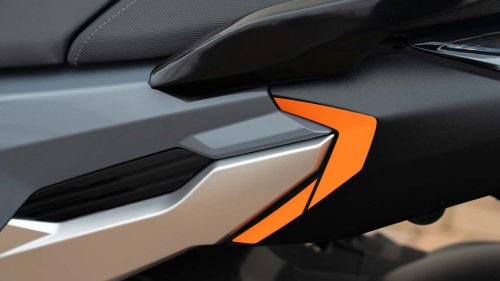 Peugeot XP 400, conducimos el maxiscooter aventurero francés