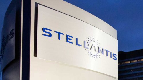 Stellantis chute de plus de 20 % en Bourse