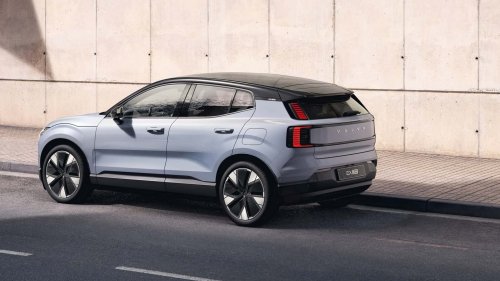 Volvo Recalls 40,000 EVs For Fire Risk  