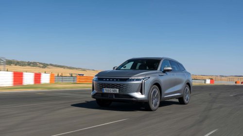 OMODA 9 SHS 2025: 535 CV y 39.900 €, para el SUV superhíbrido con 1.100 km de autonomía