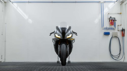BMW, Superbike Baru dari BMW Padukan Tenaga dan Desain Indah
